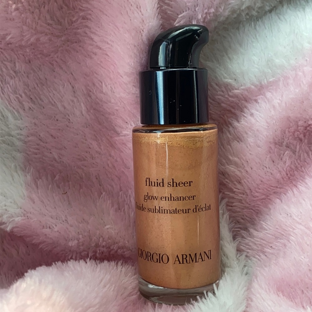 🔥🔥Giorgio Armani Fluid Sheer Glow Enhancer🔥🔥